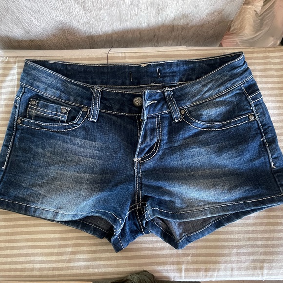 Sound girl shorts - Picture 3 of 4